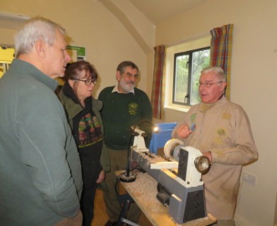 An attentive audience for Keith Leonard